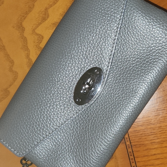 Gray crossbody purse 👜 genuine leather! - Picture 2 of 6